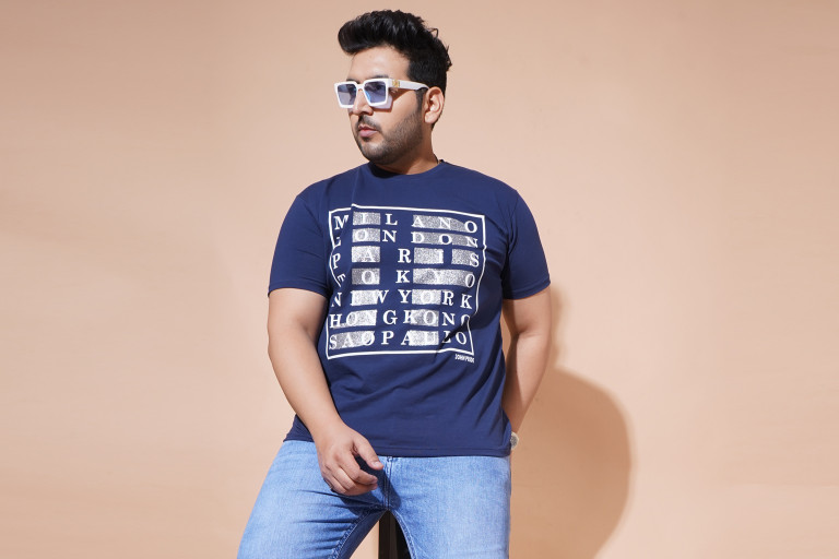 GUIDE TO CHOOSE RIGHT T-SHIRT FOR PLUS SIZE MEN